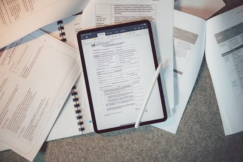 Why Use an iPad PDF Reader?